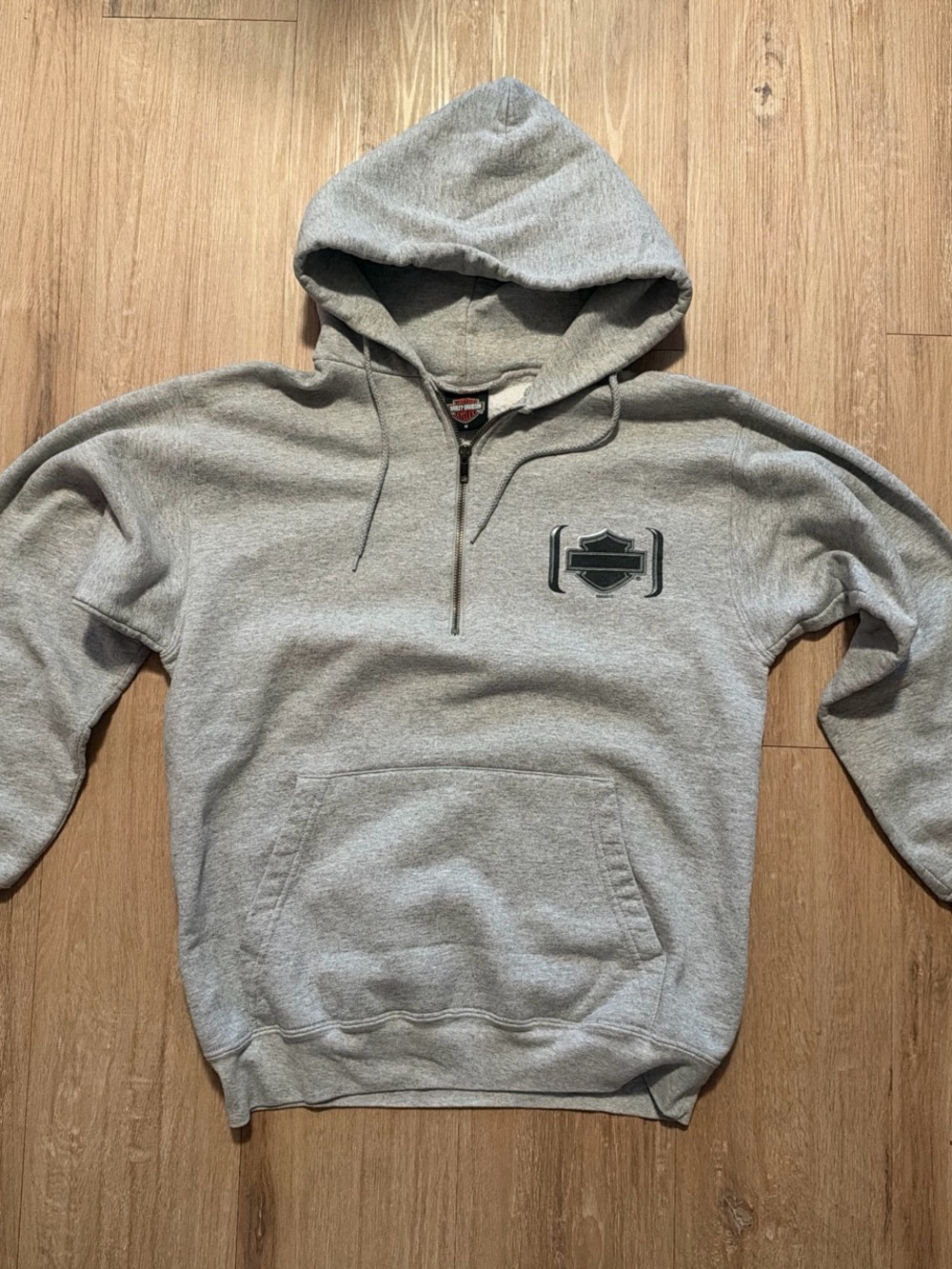 Vintage Harley-Davidson Light Gray Half-Zip Hoodie with Shield Logo